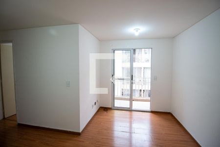 Sala de apartamento para alugar com 2 quartos, 42m² em Jardim Sao Miguel, Ferraz de Vasconcelos