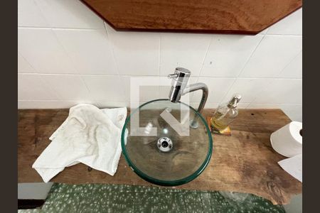 Lavabo  de casa à venda com 2 quartos, 94m² em Jardim Prudência, São Paulo