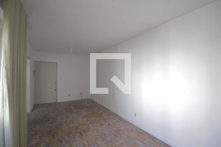 Sala/Quarto de apartamento para alugar com 1 quarto, 44m² em Passo da Areia, Porto Alegre