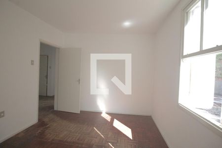 Quarto de apartamento à venda com 1 quarto, 50m² em Passo D’areia, Porto Alegre