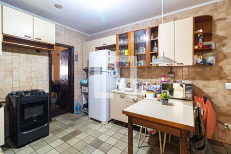 Casa à venda com 165m², 3 quartos e 2 vagas Casa à venda com 165m², 3 quartos e 2 vagasCozinha