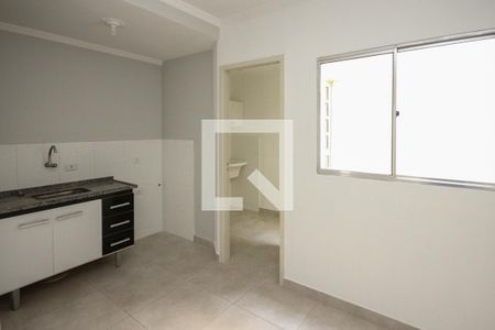 Cozinha de casa de condomínio para alugar com 1 quarto, 44m² em Chácara Mafalda, São Paulo