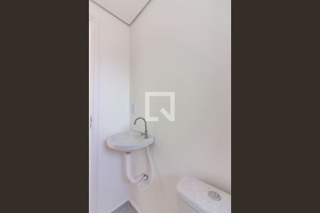 Apartamento à venda com 46m², 2 quartos e 1 vaga Apartamento à venda com 46m², 2 quartos e 1 vagaBanheiro