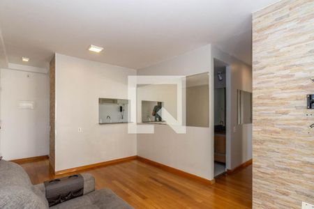 Sala de apartamento para alugar com 3 quartos, 63m² em Vila Endres, Guarulhos