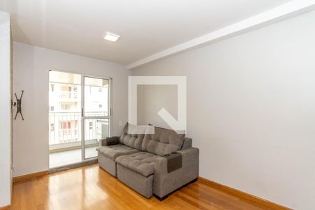 Sala de apartamento para alugar com 3 quartos, 63m² em Vila Endres, Guarulhos