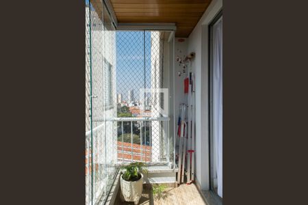 Sacada de apartamento à venda com 3 quartos, 73m² em Santa Teresinha, São Paulo