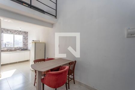 Sala de kitnet/studio para alugar com 1 quarto, 30m² em Centro, Diadema