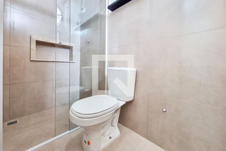 Banheiro da Suíte de kitnet/studio para alugar com 1 quarto, 24m² em Jardim Ismenia, São José dos Campos