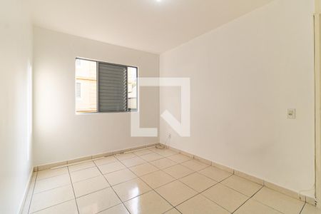 Quarto 1 de apartamento para alugar com 2 quartos, 62m² em Jardim Santa Emilia, São Paulo