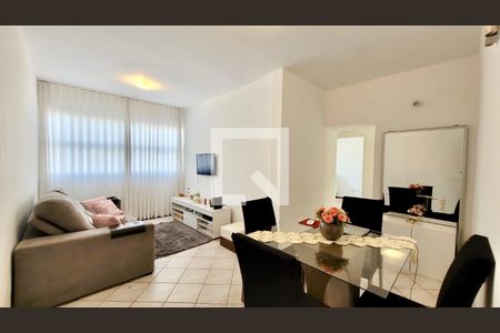Sala de apartamento à venda com 3 quartos, 85m² em Carlos Prates, Belo Horizonte