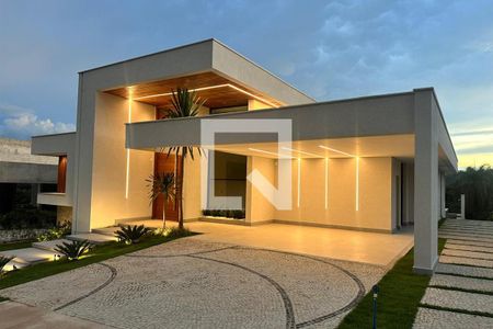 Casa de Condomínio à venda com 3 quartos, 508m² em Centro, Betim