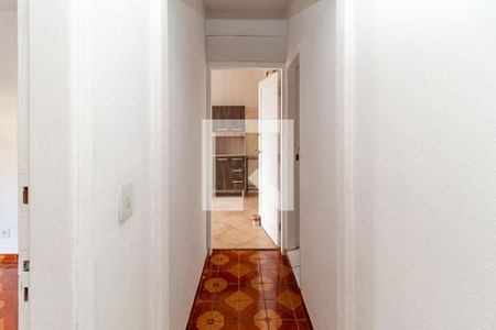 Corredor de apartamento para alugar com 1 quarto, 60m² em Vila Gomes Cardim, São Paulo