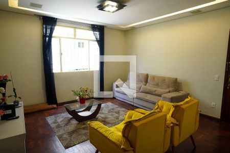 Sala de apartamento à venda com 4 quartos, 140m² em Coração Eucarístico, Belo Horizonte