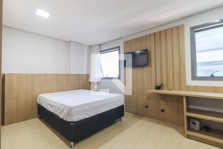 Studio/Quarto de kitnet/studio para alugar com 1 quarto, 30m² em Rebouças, Curitiba