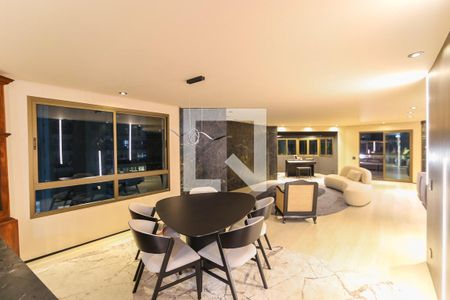 Sala de apartamento para alugar com 3 quartos, 255m² em Jardim Fonte do Morumbi, São Paulo