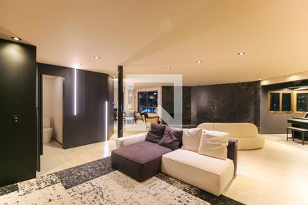 Sala de apartamento para alugar com 3 quartos, 255m² em Jardim Fonte do Morumbi, São Paulo