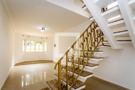 Sala de casa à venda com 3 quartos, 210m² em Jardim Santa Mena, Guarulhos