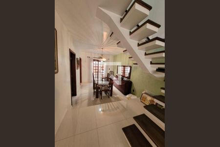 Casa à venda com 3 quartos, 206m² em Santo Amaro, São Paulo