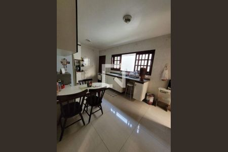 Casa à venda com 3 quartos, 206m² em Santo Amaro, São Paulo