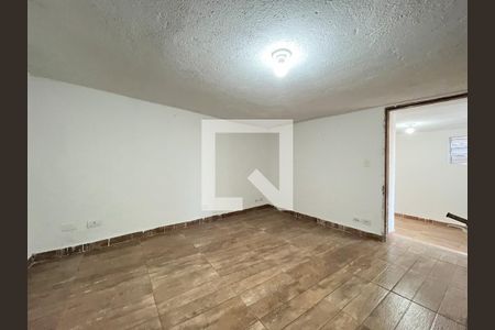 Sala/Quarto de casa para alugar com 1 quarto, 40m² em Vila Guarani (zona Sul), São Paulo