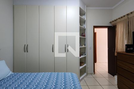 Casa à venda com 325m², 5 quartos e 3 vagas Casa à venda com 325m², 5 quartos e 3 vagasSuite 3