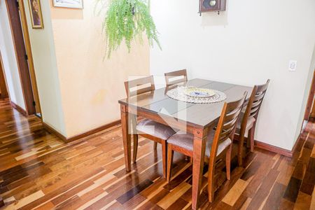 Sala de apartamento à venda com 3 quartos, 76m² em Vila Gilda, Santo André