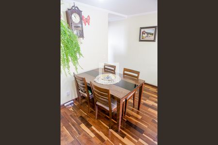 Sala de apartamento à venda com 3 quartos, 76m² em Vila Gilda, Santo André