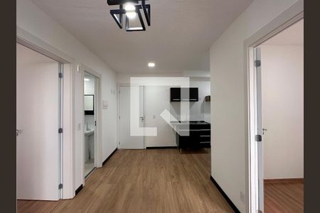 Sala de apartamento para alugar com 2 quartos, 34m² em Santo Amaro, São Paulo