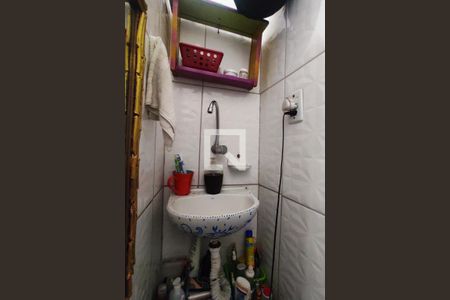 Banheiro de casa para alugar com 1 quarto, 50m² em Nordeste, Salvador