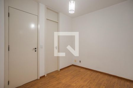 Quarto 1 de apartamento para alugar com 3 quartos, 63m² em Sarandi, Porto Alegre