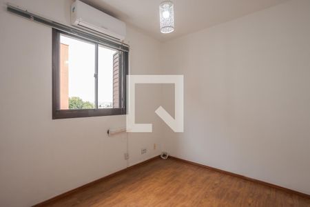 Quarto 1 de apartamento para alugar com 3 quartos, 63m² em Sarandi, Porto Alegre