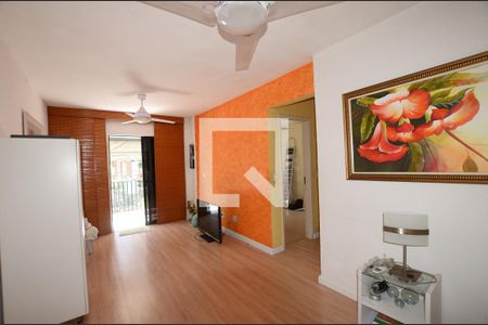 Sala de apartamento para alugar com 2 quartos, 63m² em Vila Valqueire, Rio de Janeiro