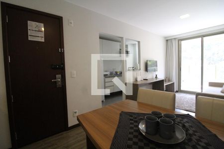 Sala de apartamento à venda com 1 quarto, 50m² em Jacarepaguá, Rio de Janeiro