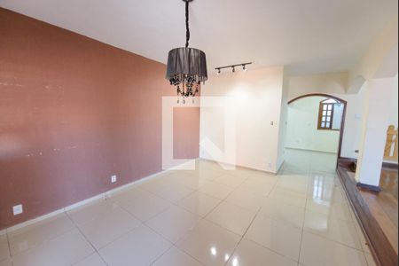 Sala de Jantar de casa para alugar com 3 quartos, 215m² em Jardim Alice, Taubaté