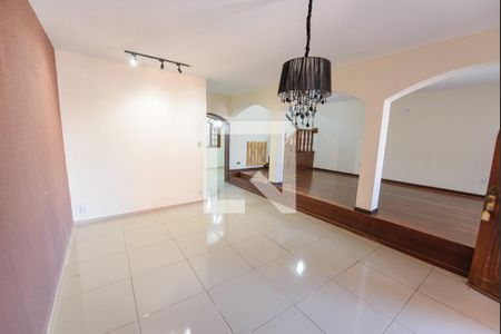 Sala de Jantar de casa para alugar com 3 quartos, 215m² em Jardim Alice, Taubaté