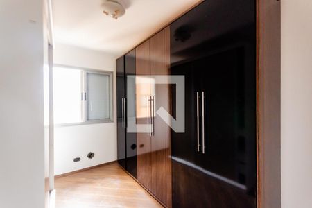 Quarto 1 de apartamento à venda com 3 quartos, 65m² em Utinga, Santo André