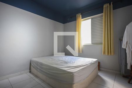 Quarto 1 de apartamento para alugar com 2 quartos, 70m² em Jardim Monte Alegre, Taboão da Serra