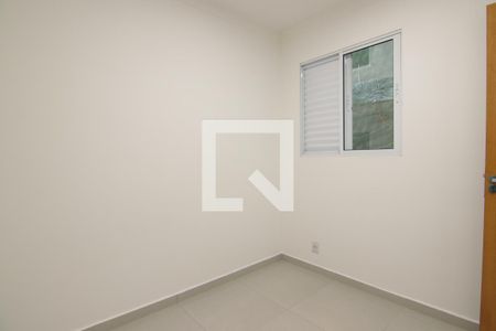 Quarto 2 de apartamento para alugar com 2 quartos, 40m² em Parque Artur Alvim, São Paulo