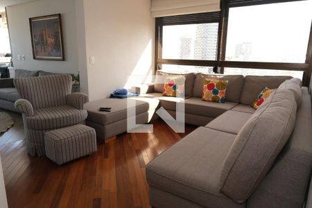 Sala 2 de apartamento à venda com 3 quartos, 237m² em Vila Madalena, São Paulo