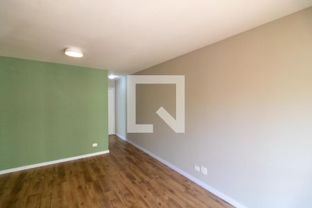 Sala de apartamento para alugar com 3 quartos, 75m² em Jardim Monte Kemel, São Paulo