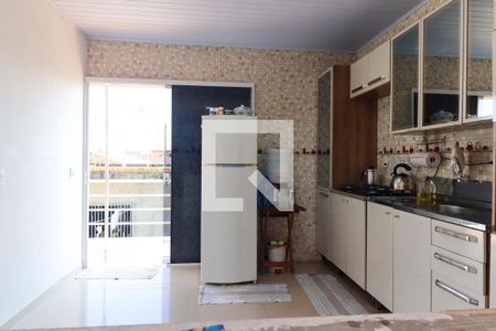 Cozinha de casa para alugar com 3 quartos, 116m² em Cajuru, Pinhais