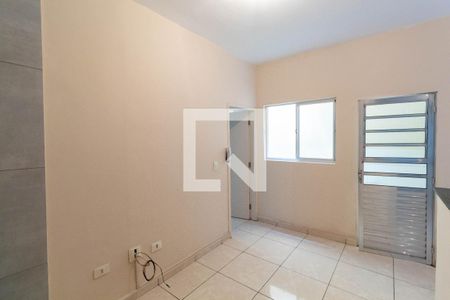 Sala de apartamento para alugar com 1 quarto, 50m² em Jardim Maringa, São Paulo