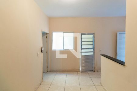 Sala de apartamento para alugar com 1 quarto, 50m² em Jardim Maringa, São Paulo