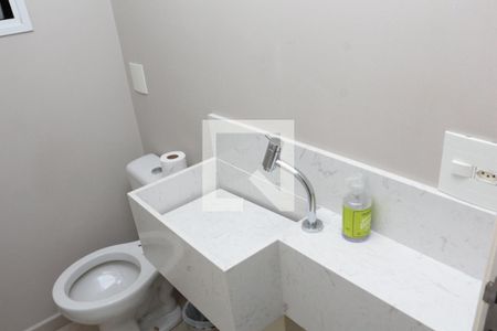 Lavabo de apartamento para alugar com 3 quartos, 105m² em Jardim Arpoador, São Paulo