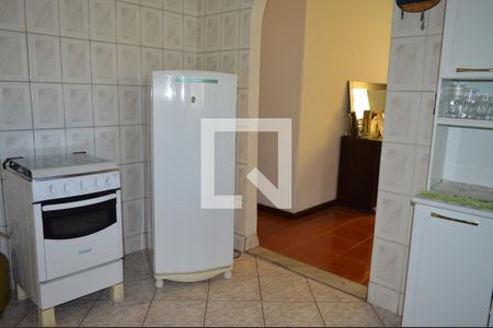 Cozinha de casa à venda com 4 quartos, 180m² em Feijão Miúdo, Contagem