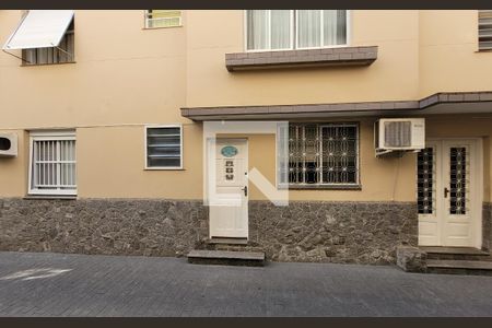 Vista de casa de condomínio para alugar com 2 quartos, 75m² em Boqueirão, Santos