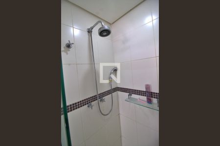 Apartamento para alugar com 300m², 3 quartos e 3 vagas Apartamento para alugar com 300m², 3 quartos e 3 vagasBanheiro da Suíte 1