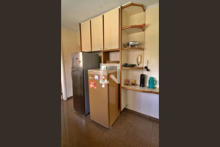 Apartamento para alugar com 300m², 3 quartos e 3 vagas Apartamento para alugar com 300m², 3 quartos e 3 vagasCozinha