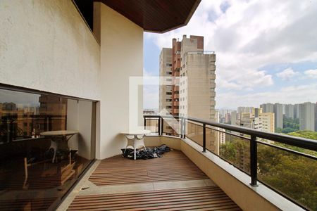 Apartamento para alugar com 300m², 3 quartos e 3 vagas Apartamento para alugar com 300m², 3 quartos e 3 vagasVaranda gourmet