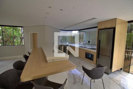 Apartamento para alugar com 300m², 3 quartos e 3 vagas Apartamento para alugar com 300m², 3 quartos e 3 vagasÁrea comum - Salão de festas